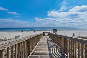 The Palms 3 Bedroom Condo by RedAwning