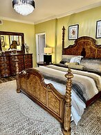 The Palms 3 Bedroom Condo by RedAwning