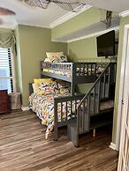 The Palms 3 Bedroom Condo by RedAwning