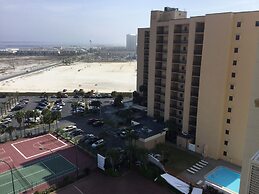 The Palms 3 Bedroom Condo by RedAwning