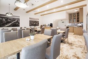 Hotel Platan