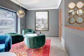 Dom & House Winter Residence