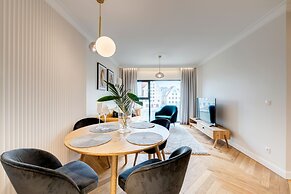 Dom & House Winter Residence