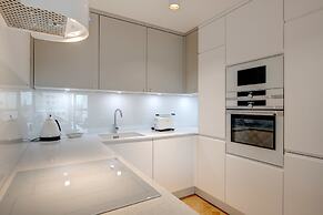 Dom & House Winter Residence