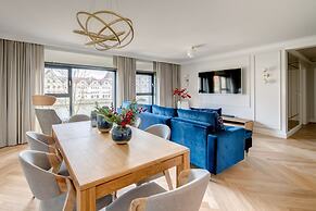 Dom & House Winter Residence