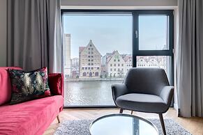 Dom & House Winter Residence