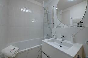 Dom & House Winter Residence