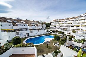 ELD3- Spacious 3 bedroom apt close to Puerto Banus
