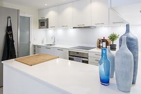 ELD3- Spacious 3 bedroom apt close to Puerto Banus