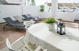 ELD3- Spacious 3 bedroom apt close to Puerto Banus