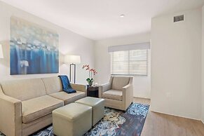 WaterWalk Extended Stay by Wyndham Kansas City - Overland Pk