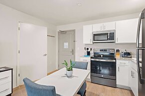 WaterWalk Extended Stay by Wyndham Kansas City - Overland Pk