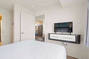 WaterWalk Extended Stay by Wyndham Kansas City - Overland Pk