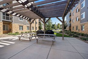 WaterWalk Extended Stay by Wyndham Kansas City - Overland Pk