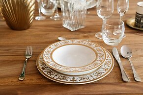 Fresco Apartment - LoftAffair