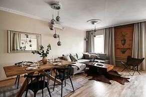 Fresco Apartment - LoftAffair