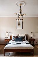 Fresco Apartment - LoftAffair