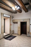 Fresco Apartment - LoftAffair