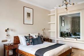 Fresco Apartment - LoftAffair