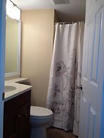 Ski-in, Ski-out 2 Br With View Of Ski Lift! 2 Bedroom Condo by RedAwni