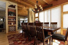 Luxury 6br Solitude Ge- Indoor Bball Court, Private Tub 6 Bedroom Home