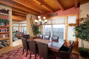 Luxury 6br Solitude Ge- Indoor Bball Court, Private Tub 6 Bedroom Home