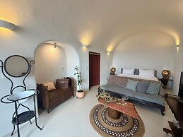 Elysian Elia Heritage