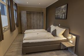 Mey Hotel