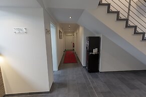 Mey Hotel