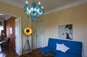 Villa in city center