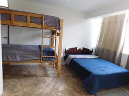 Nuna Chak Hostel & Café