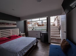Nuna Chak Hostel & Café