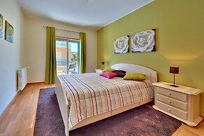 Marina Sea Residence Apartment