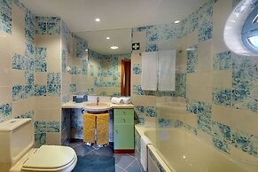 Marina Bay Residence