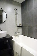 Hotel Alice and Trunk