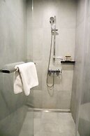 Hotel Alice and Trunk