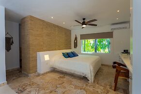 Lotus Beach Hotel - Adults Only