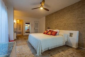 Lotus Beach Hotel - Adults Only