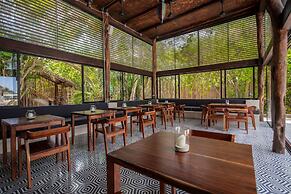 Lotus Beach Hotel - Adults Only