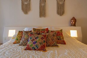 Lotus Beach Hotel - Adults Only