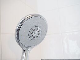 Metro Apartments South Melbourne CBD edge