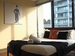 Metro Apartments South Melbourne CBD edge