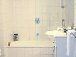 Metro Apartments South Melbourne CBD edge