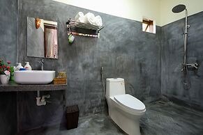 Hoi An Blue Seaside Homestay