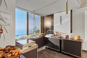 ĀNANTI Resort, Residences & Beach Club - The Leading Hotels of the Wor