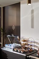 ĀNANTI Resort, Residences & Beach Club - The Leading Hotels of the Wor