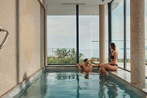 ĀNANTI Resort, Residences & Beach Club - The Leading Hotels of the Wor