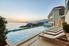 ĀNANTI Resort, Residences & Beach Club - The Leading Hotels of the Wor