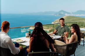 ĀNANTI Resort, Residences & Beach Club - The Leading Hotels of the Wor