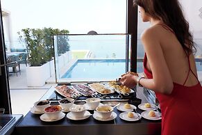 ĀNANTI Resort, Residences & Beach Club - The Leading Hotels of the Wor
